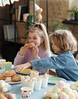 Slik kan barn som ikke tåler laktose kose seg i bursdag likevel