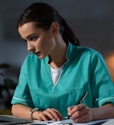 Jobber du skift? Dette kan hjelpe på døgnrytmen