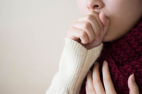 Gode grunner til å velge hostetabletter fremfor hostesaft